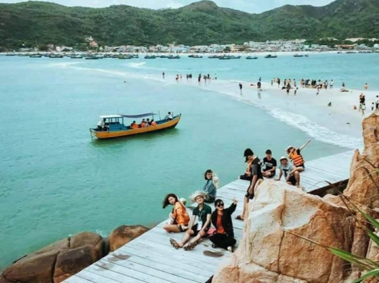 Tour 2 Đảo Hòn Khô – Kỳ Co 1 Ngày – Khám Phá Thiên Đường Biển Đẹp Nhất Quy Nhơn