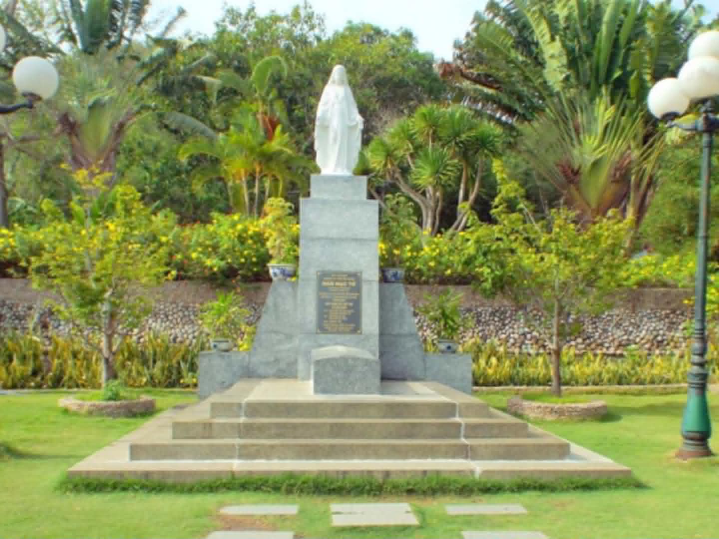 Tour City Quy Nhơn – Khám Phá Văn Hóa, Ẩm Thực & Danh Thắng Nổi Bật Trong 1 Ngày