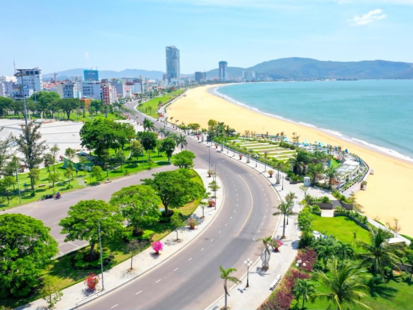 Tour City Quy Nhơn – Khám Phá Văn Hóa, Ẩm Thực & Danh Thắng Nổi Bật Trong 1 Ngày
